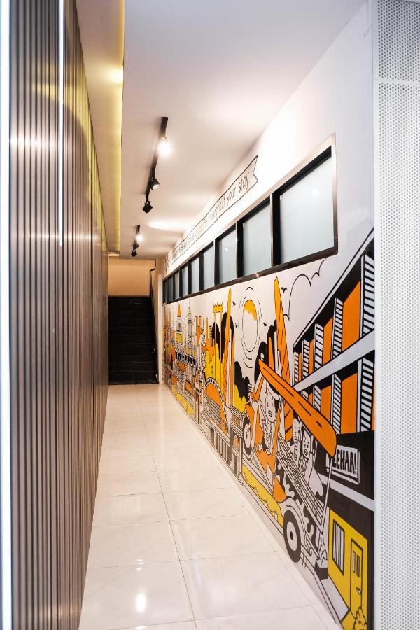 Yeehaa Bangsue Aparthotel Bangkok Exterior photo